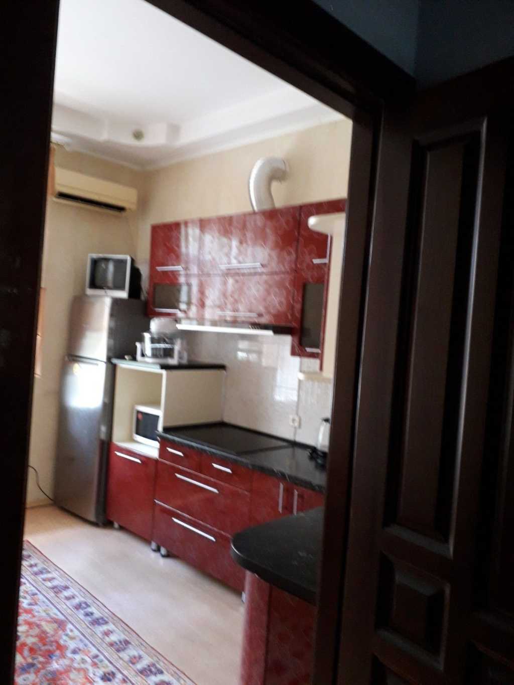 Аренда 1-комнатной квартиры 50 м², Новоселовская ул.