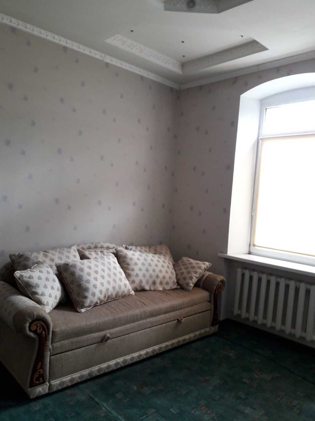 Аренда 1-комнатной квартиры 50 м², Новоселовская ул.