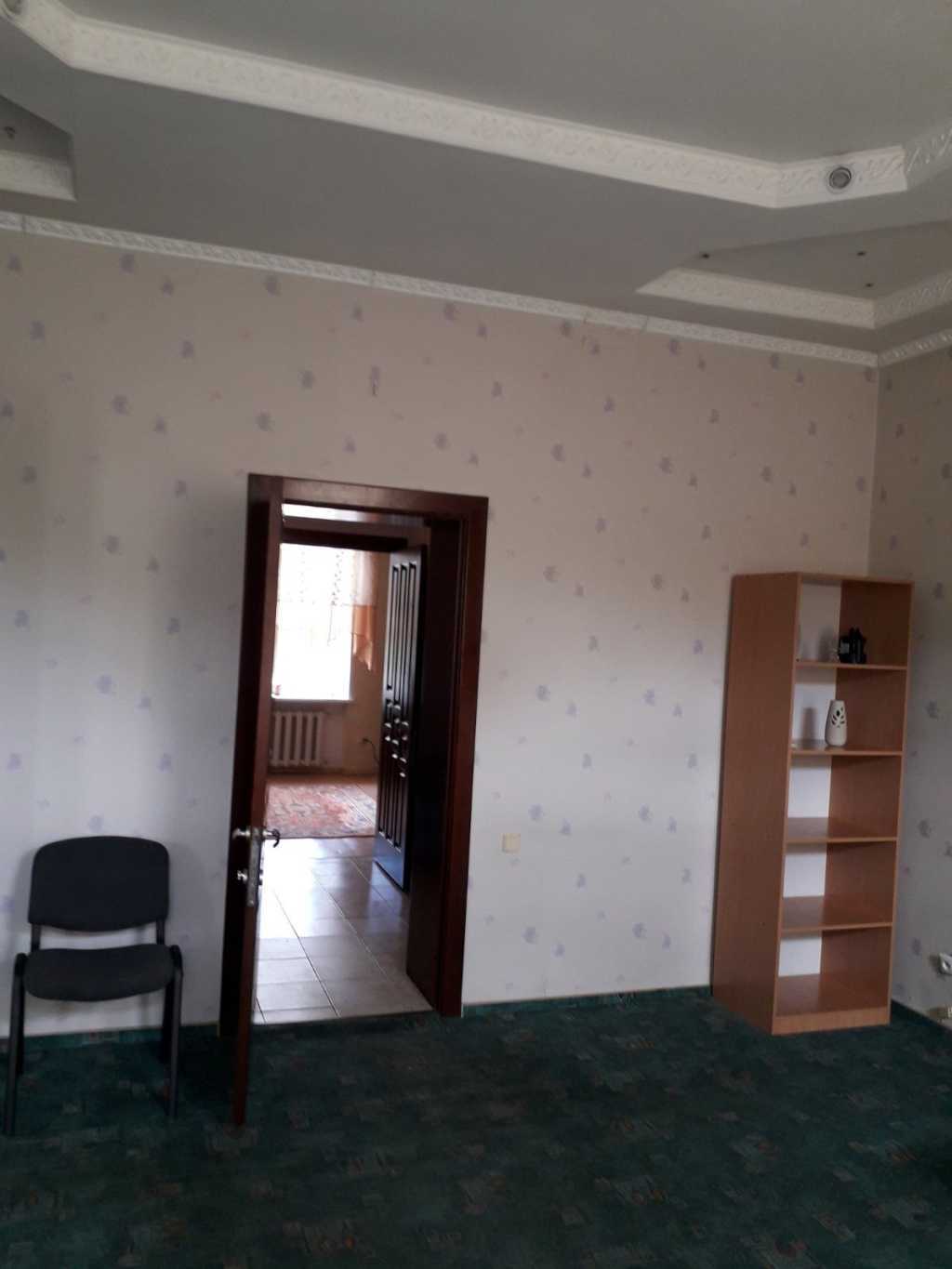 Аренда 1-комнатной квартиры 50 м², Новоселовская ул.