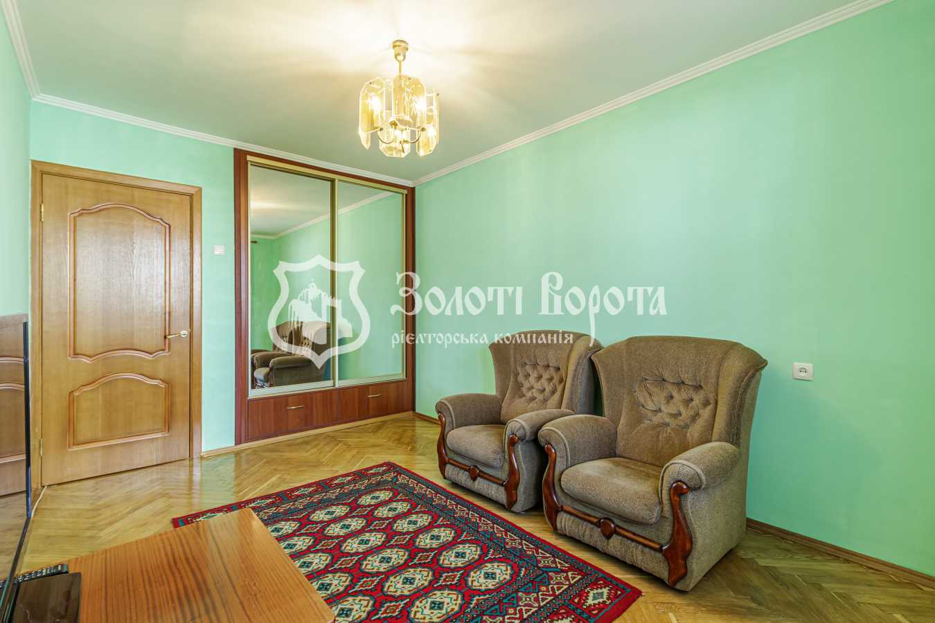 Продажа 3-комнатной квартиры 83 м², Кловский спуск, 18