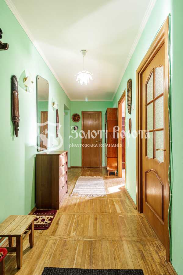 Продажа 3-комнатной квартиры 83 м², Кловский спуск, 18