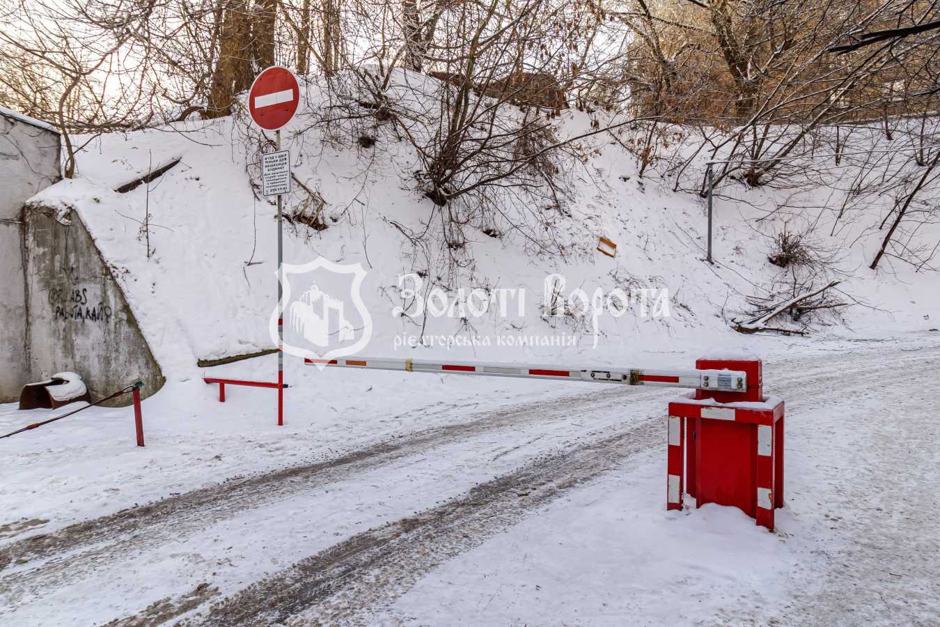 Продажа 3-комнатной квартиры 83 м², Кловский спуск, 18