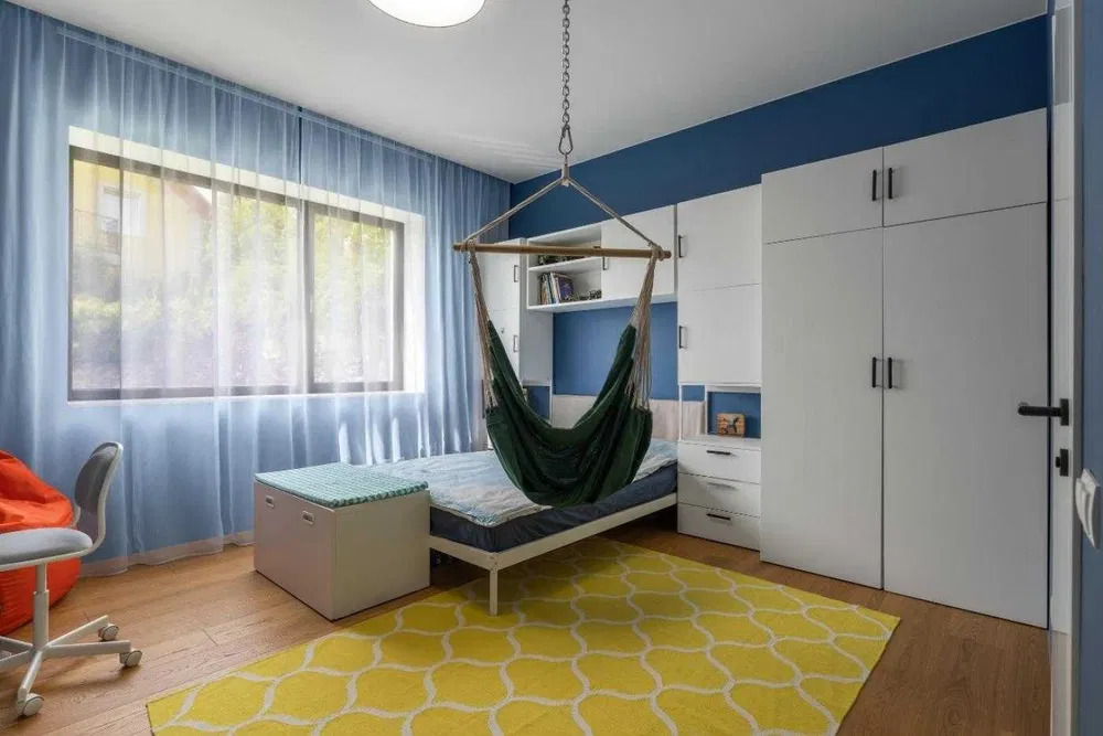 Оренда котеджу 405 м², Монтажників вул.