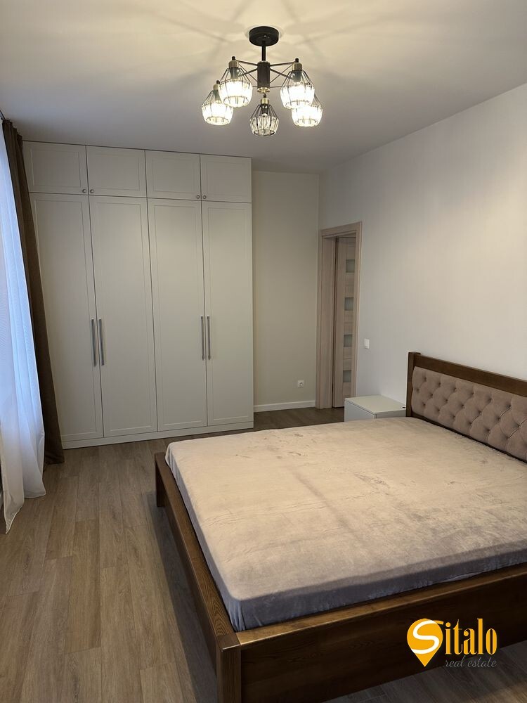 Продажа 3-комнатной квартиры 87 м², Днепровская наб., 26Б