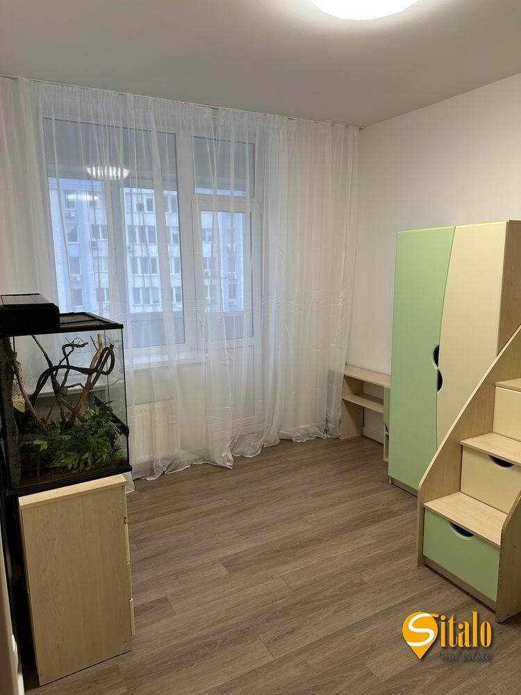 Продажа 3-комнатной квартиры 87 м², Днепровская наб., 26Б