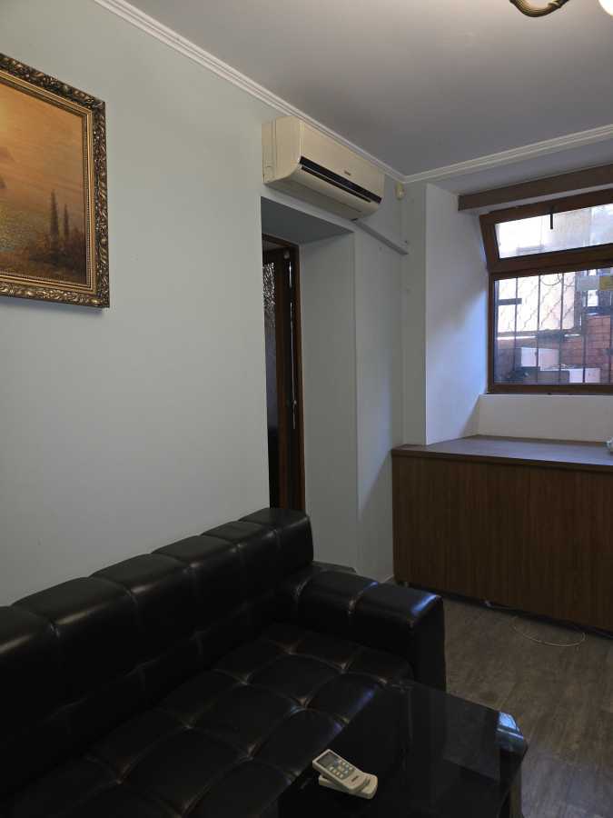 Продаж офісу 60 м², Асташкіна вул.