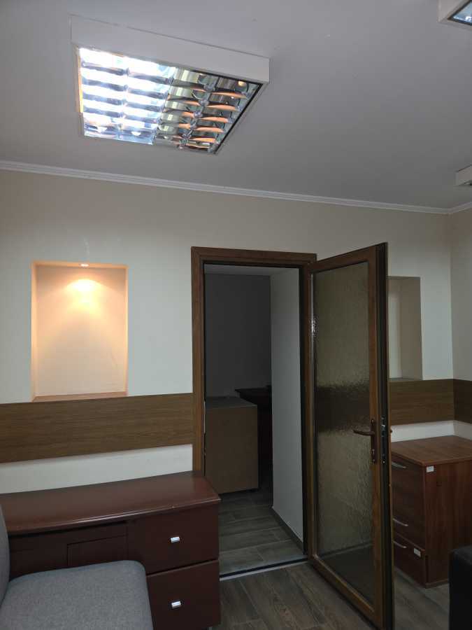 Продаж офісу 60 м², Асташкіна вул.