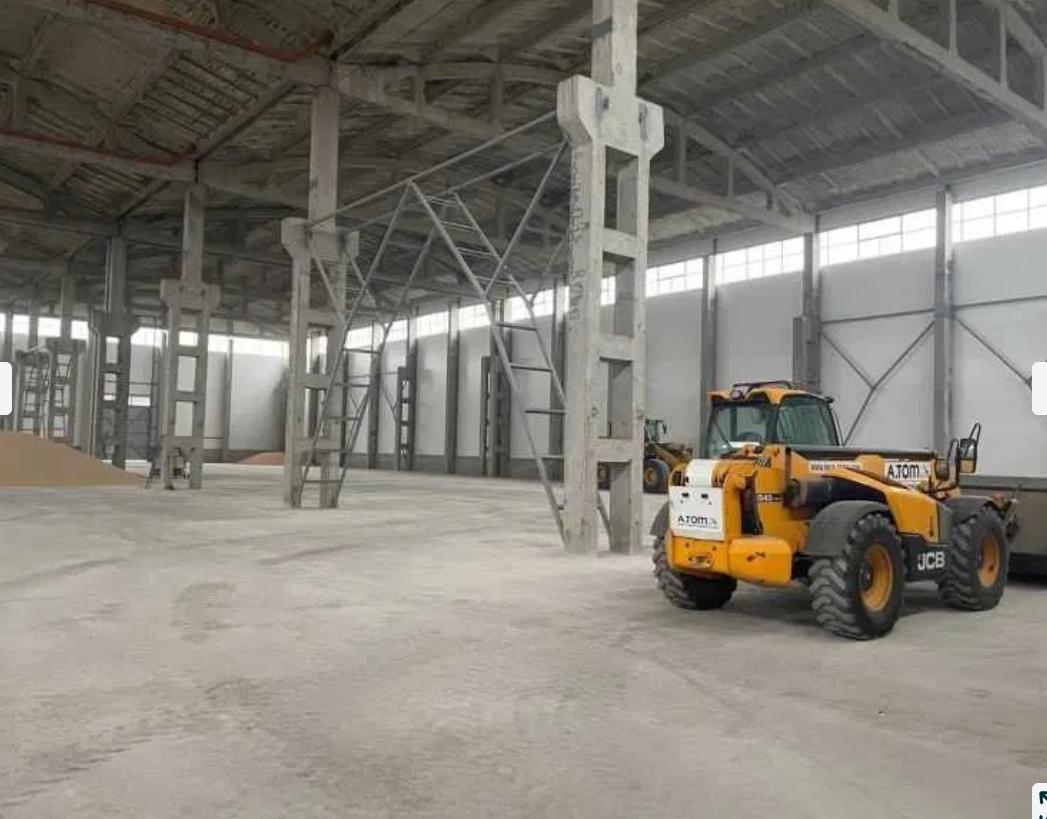 Аренда склада 4000 м², Новониколаевская дор.