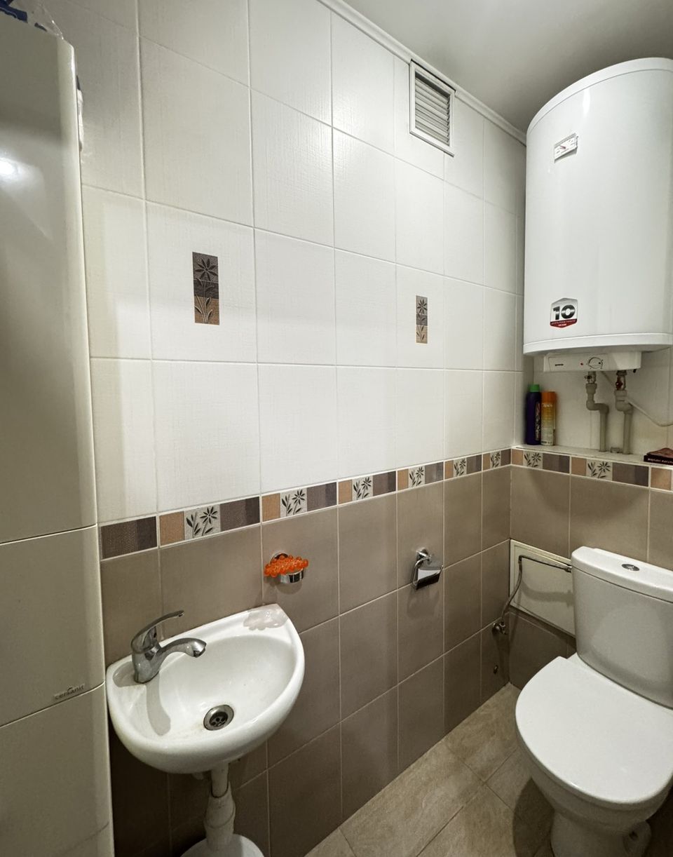 Продаж 3-кімнатної квартири 101 м², 8 Марта (Слобожанське) вул.