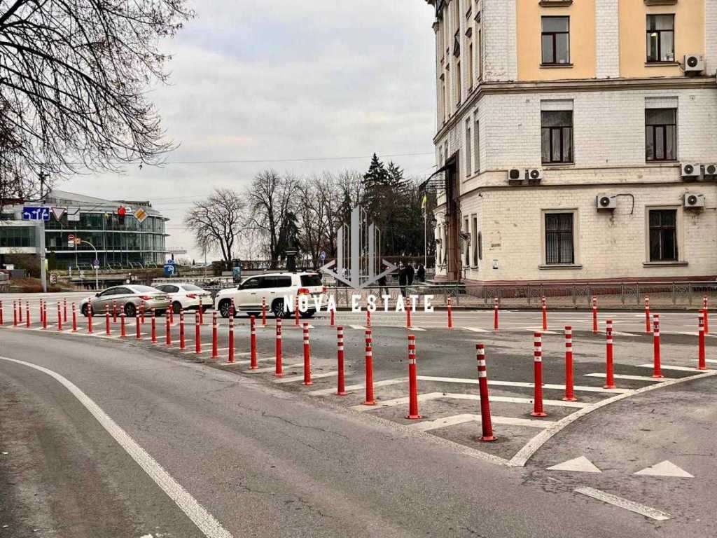 Аренда другого торгового помещения 50 м², Никольский пер., 1/25