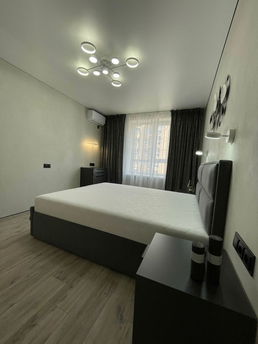 Продаж 1-кімнатної квартири 45 м², ЖК Дніпровська Брама 2, Будинок 2 (Секція 5)