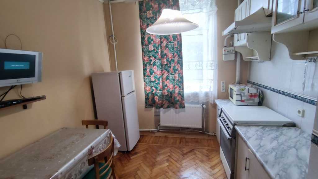 Аренда 2-комнатной квартиры 60 м², Героев Майдана пл., Озерний