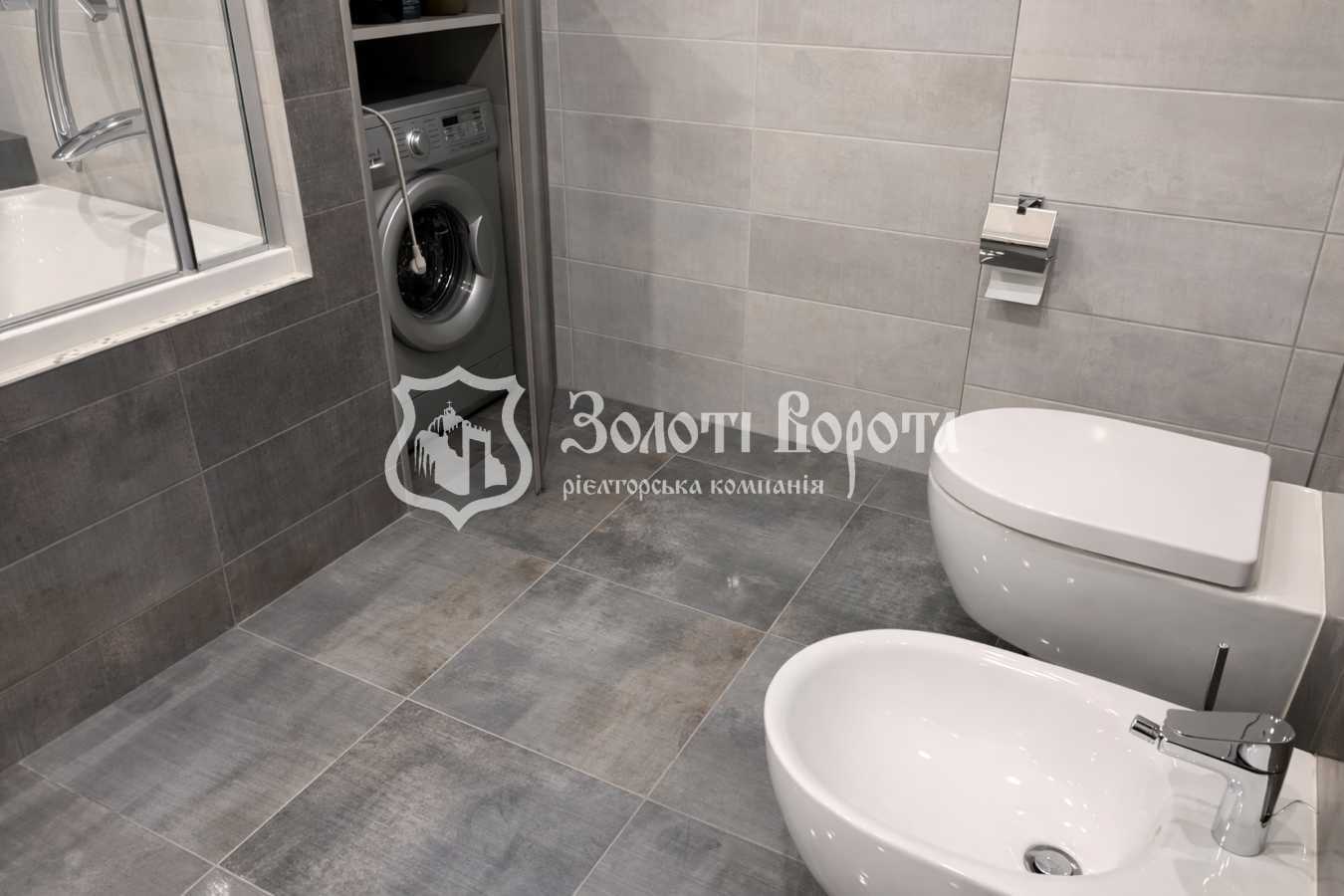 Продажа 3-комнатной квартиры 125 м², Деловая ул., 2Б