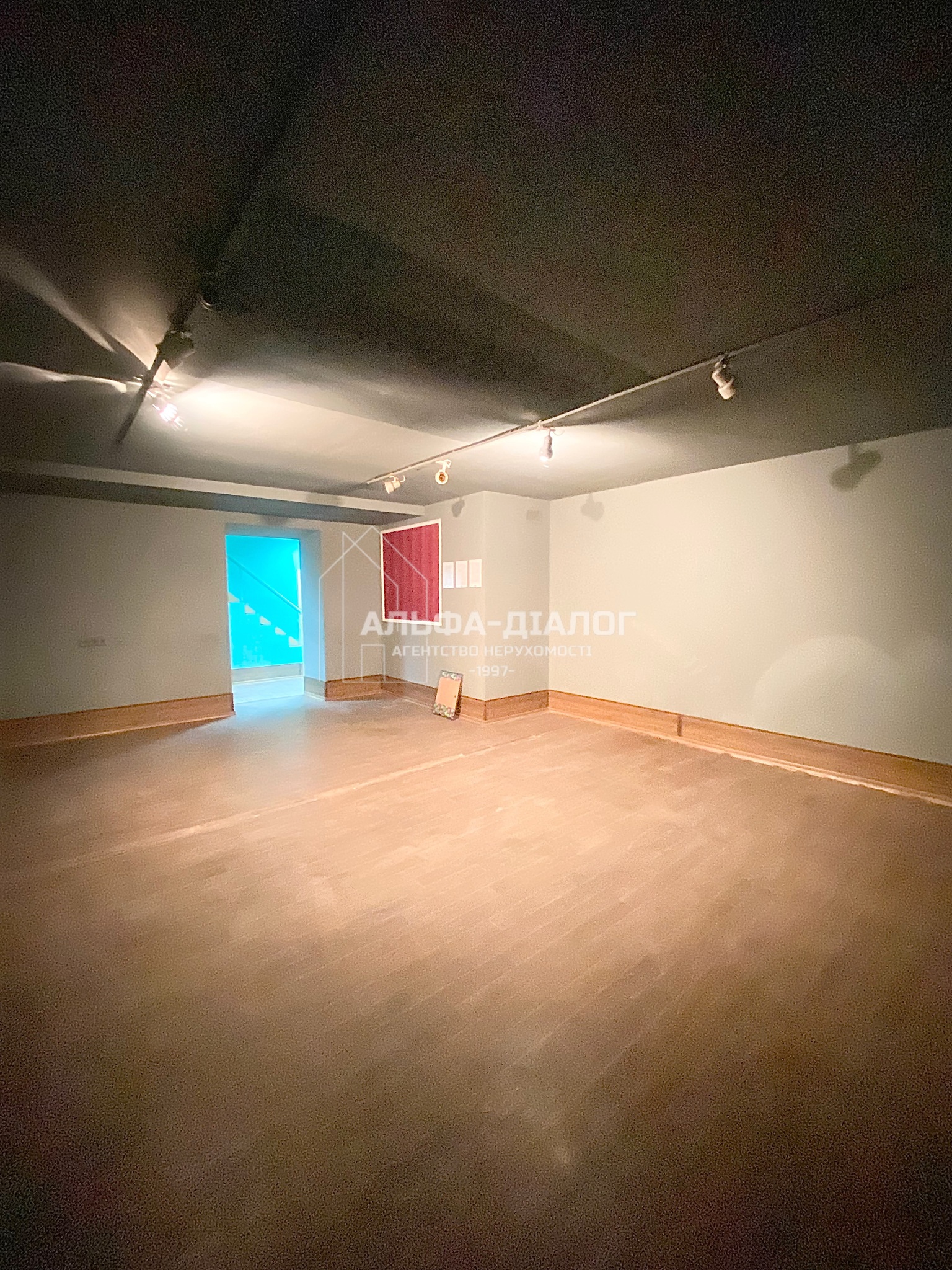 Продаж приміщення вільного призначення 214 м², Перемоги просп., 29