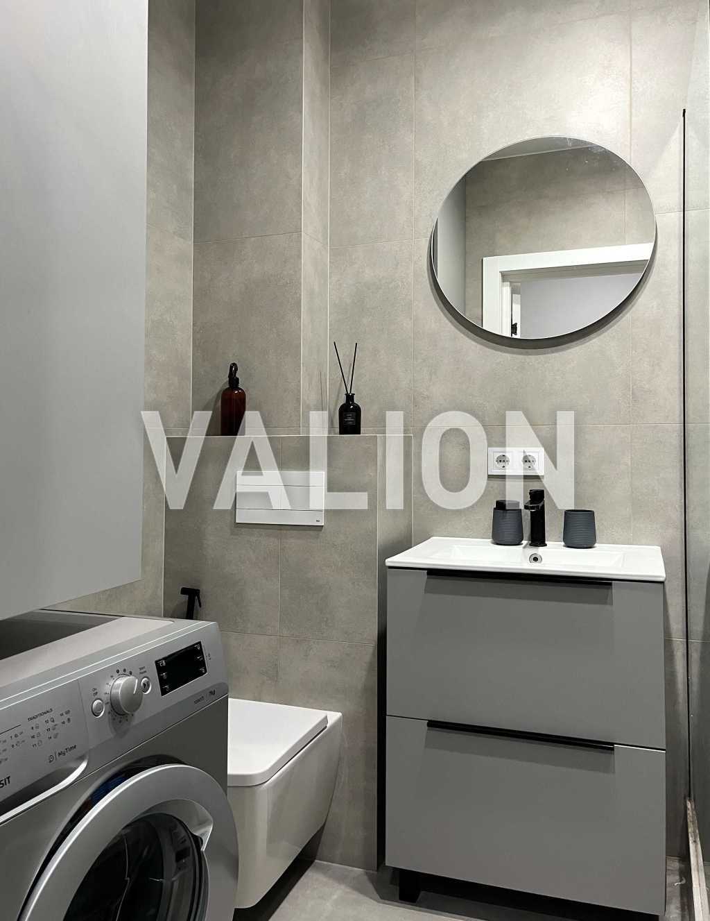 Продажа 1-комнатной квартиры 29.6 м², Кадетский Гай ул., 10