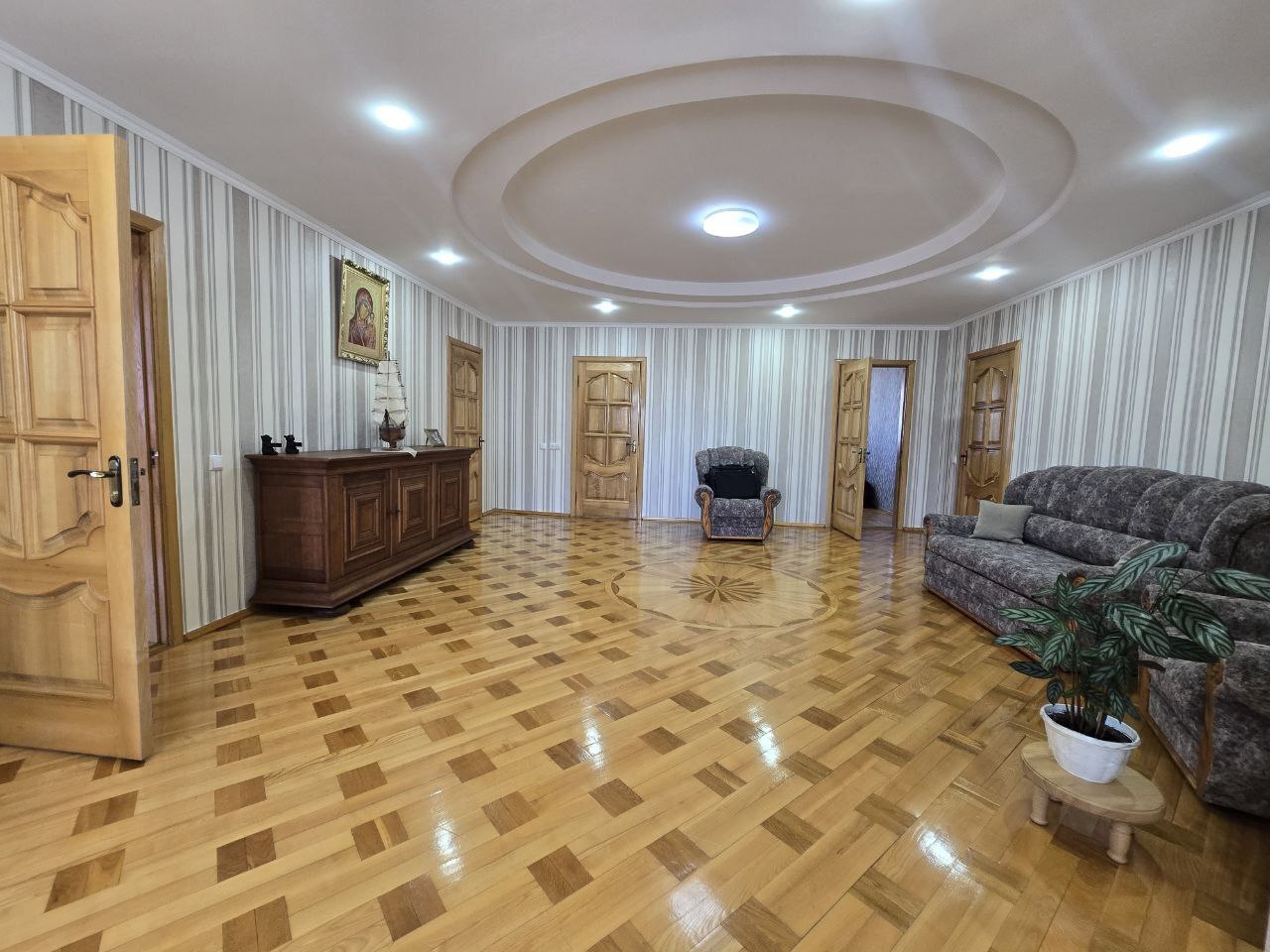 Продажа дома 265 м², Селекционная ул.