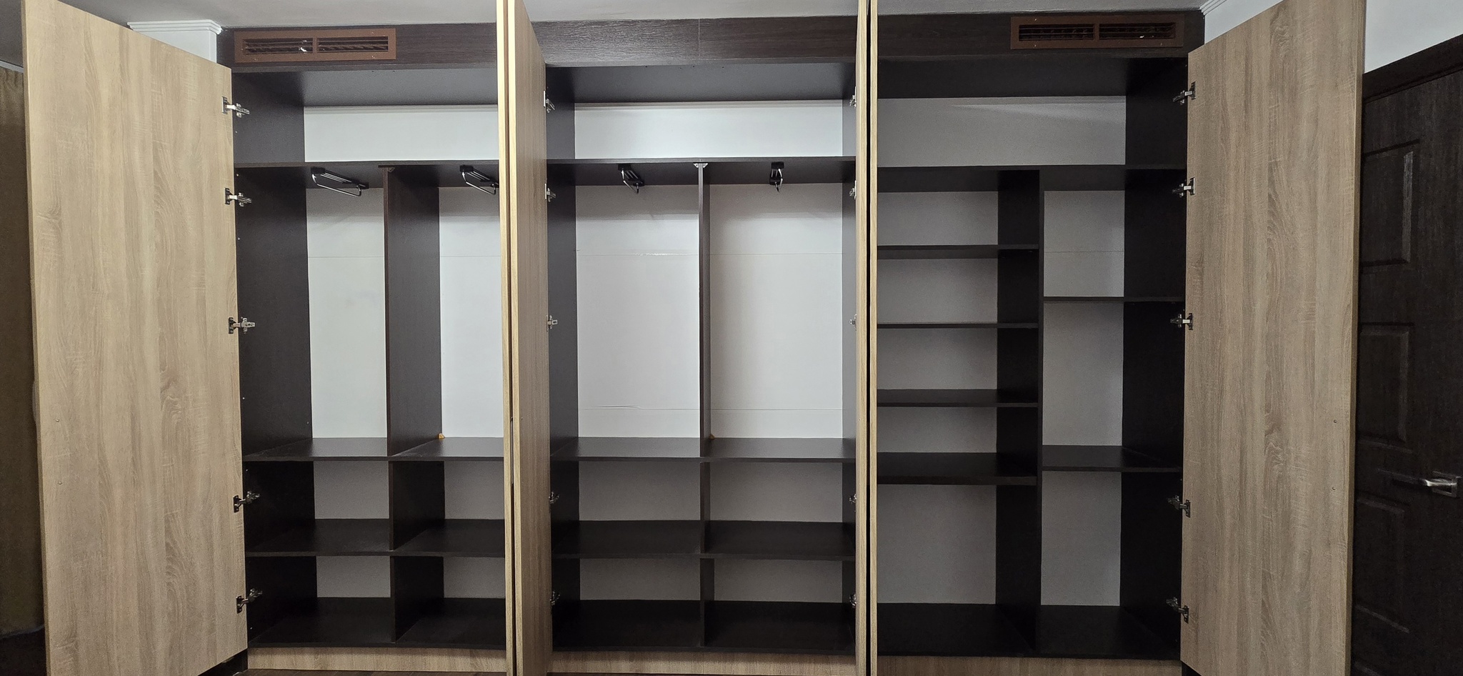 Продажа 2-комнатной квартиры 56.7 м², Юрия Пасхалина ул., 17