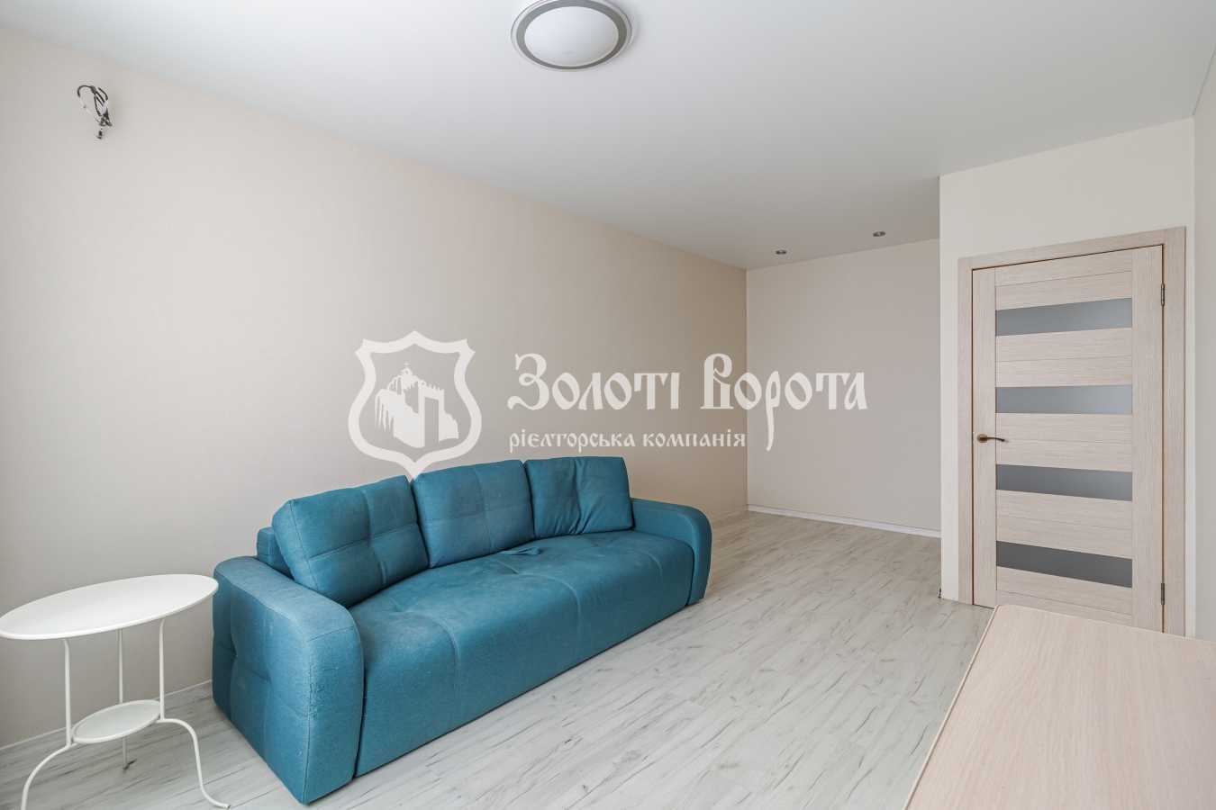 Продаж 2-кімнатної квартири 64 м², Соборна вул., 126/14