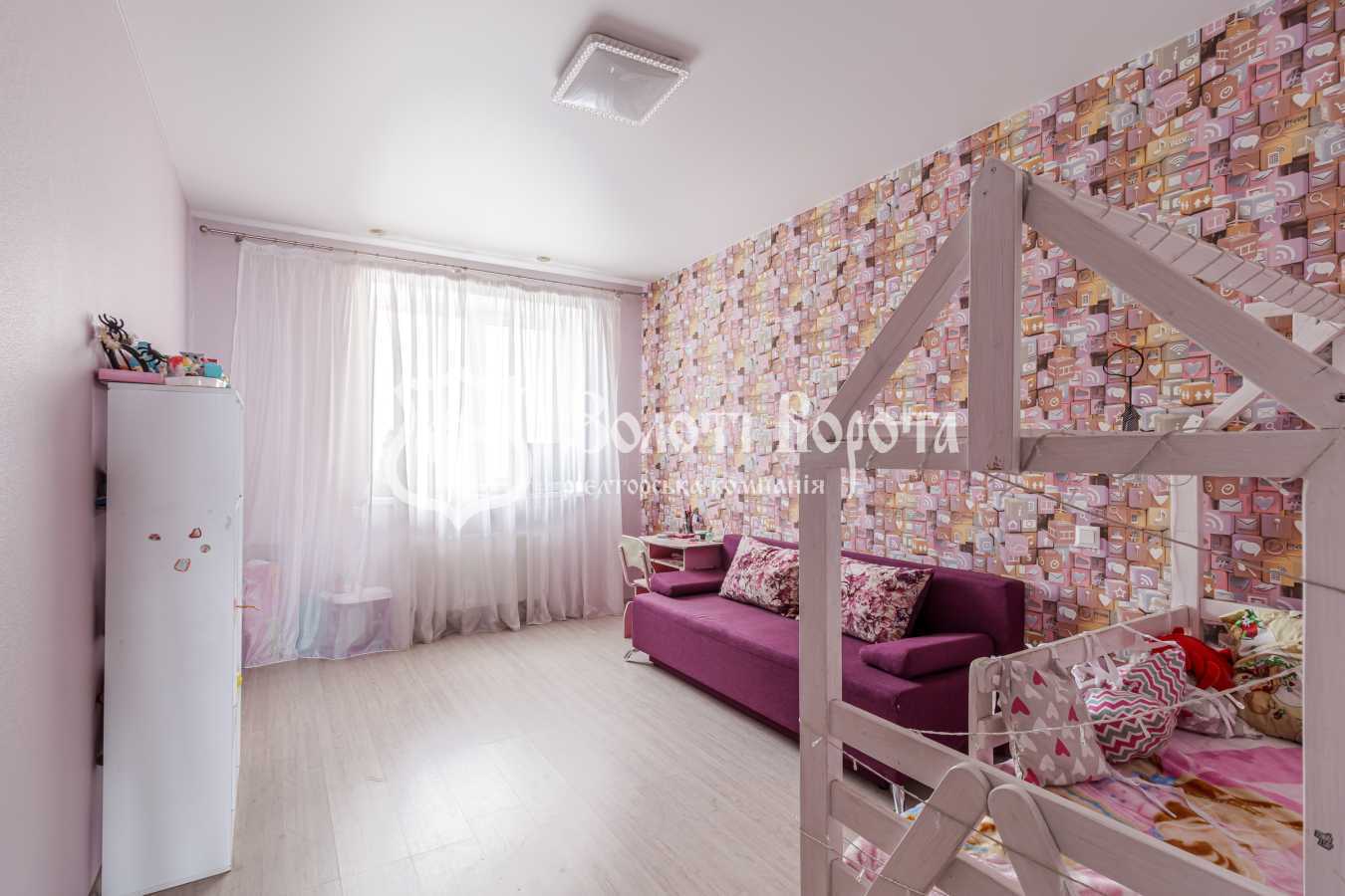 Продаж 2-кімнатної квартири 64 м², Соборна вул., 126/14