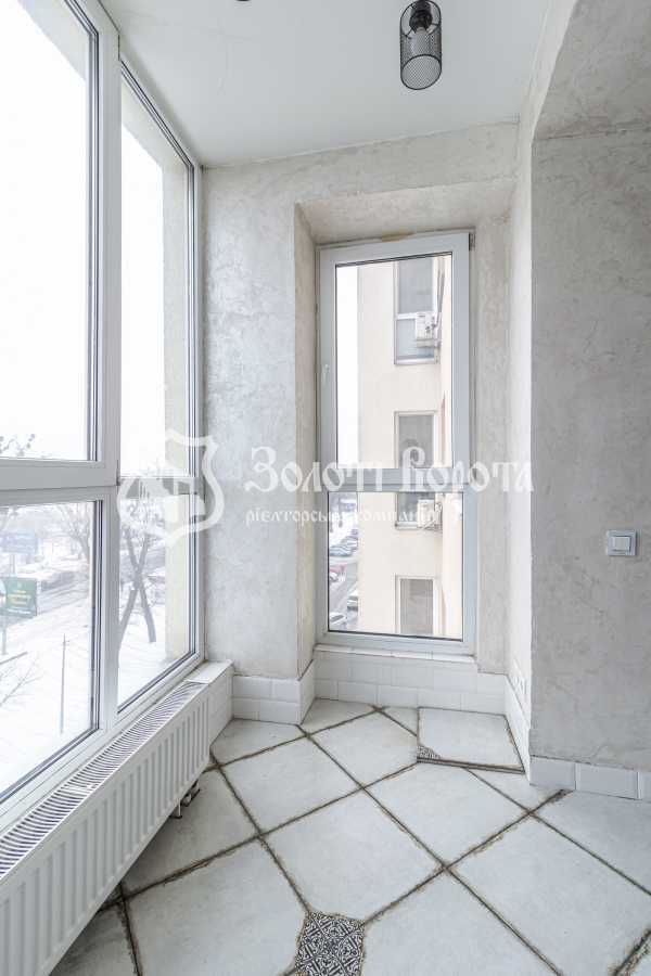 Продаж 2-кімнатної квартири 64 м², Соборна вул., 126/14