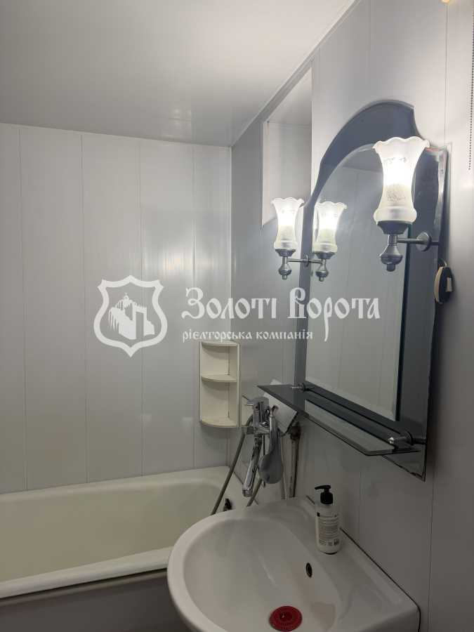 Продажа дома 80 м², Леоніда Каденюка, 21