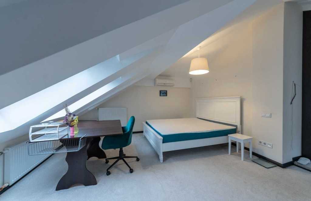 Оренда 5-кімнатної квартири 230 м², Ярославів Вал вул., 11