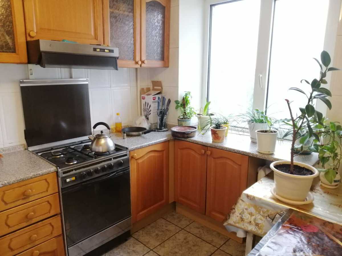 Оренда 2-кімнатної квартири 54 м², Ялтинська вул., 5Б