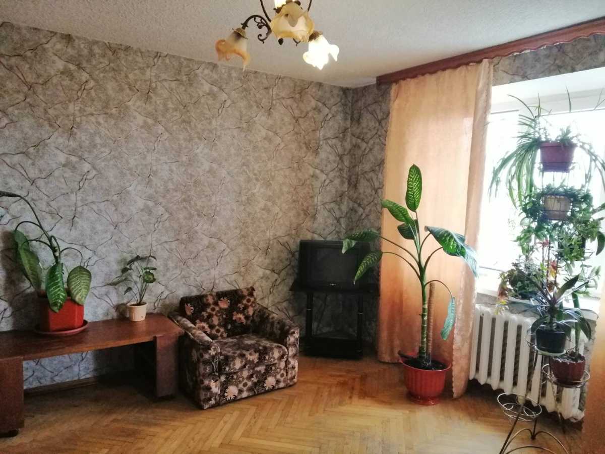 Оренда 2-кімнатної квартири 54 м², Ялтинська вул., 5Б
