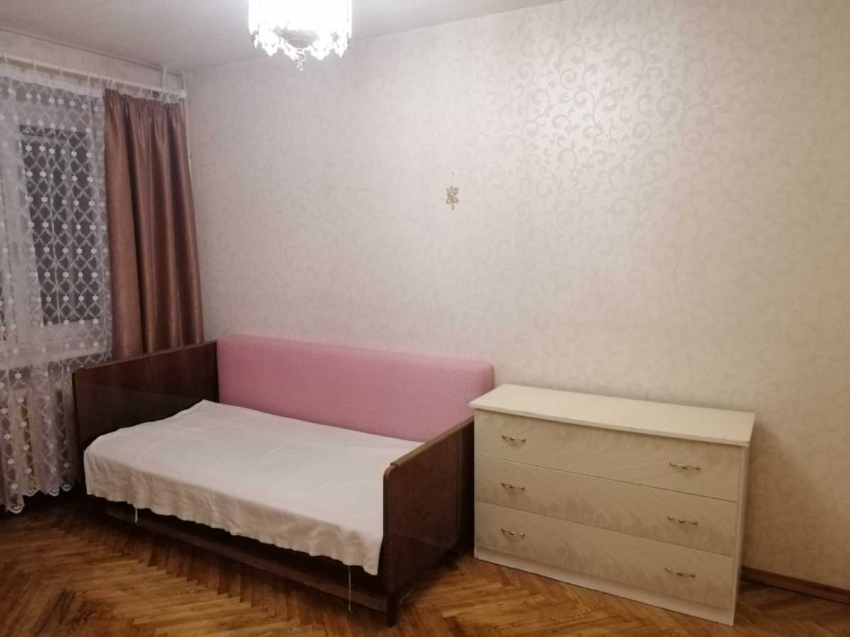 Оренда 2-кімнатної квартири 54 м², Ялтинська вул., 5Б
