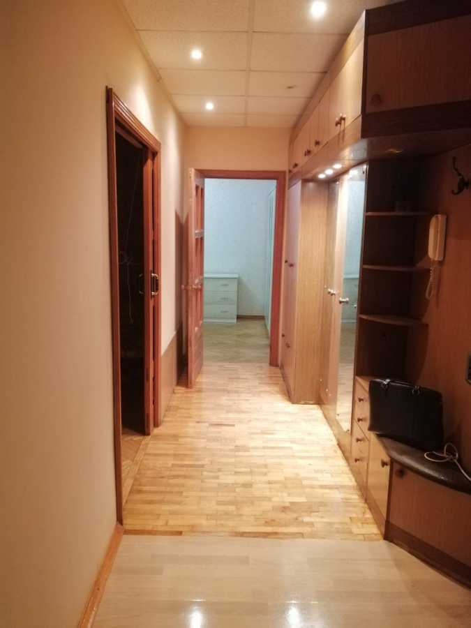 Оренда 2-кімнатної квартири 54 м², Ялтинська вул., 5Б
