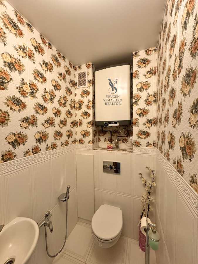 Оренда 1-кімнатної квартири 55 м², Сергія Данченка вул., 3