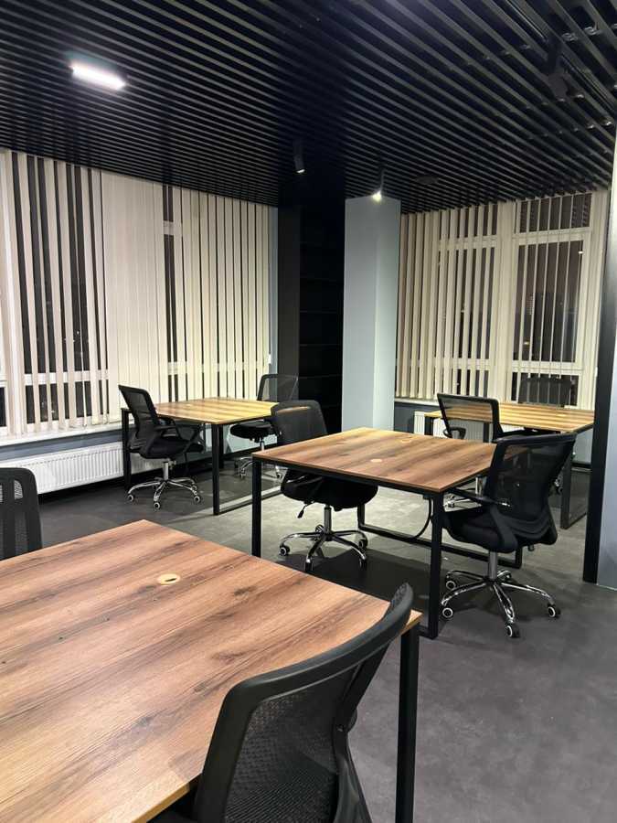 Аренда офиса 100 м², Жилянская ул., 68