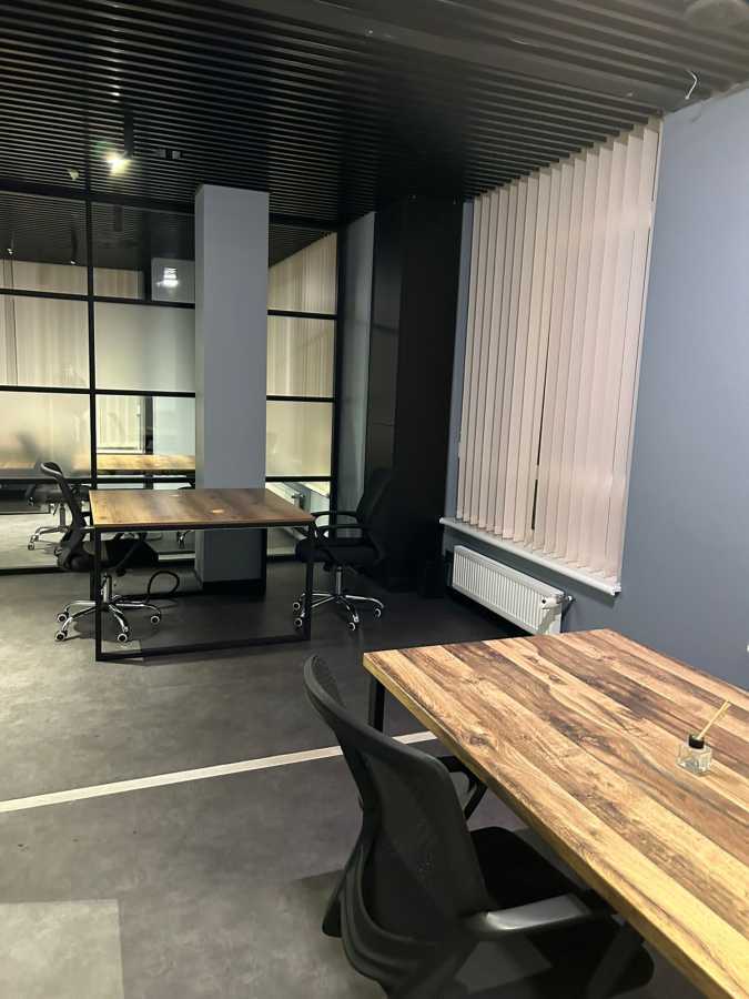 Аренда офиса 100 м², Жилянская ул., 68