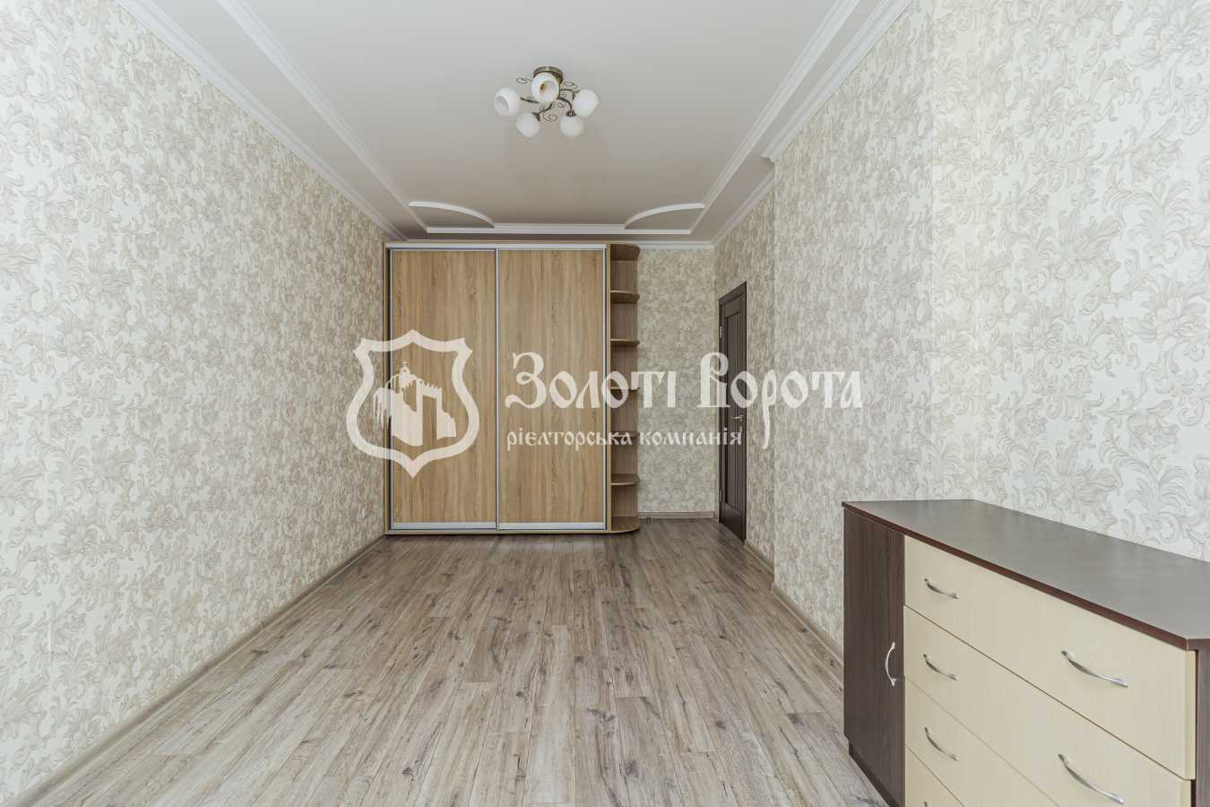 Продажа 2-комнатной квартиры 73 м², Михаила Донца ул., Драгоманова, 2Б
