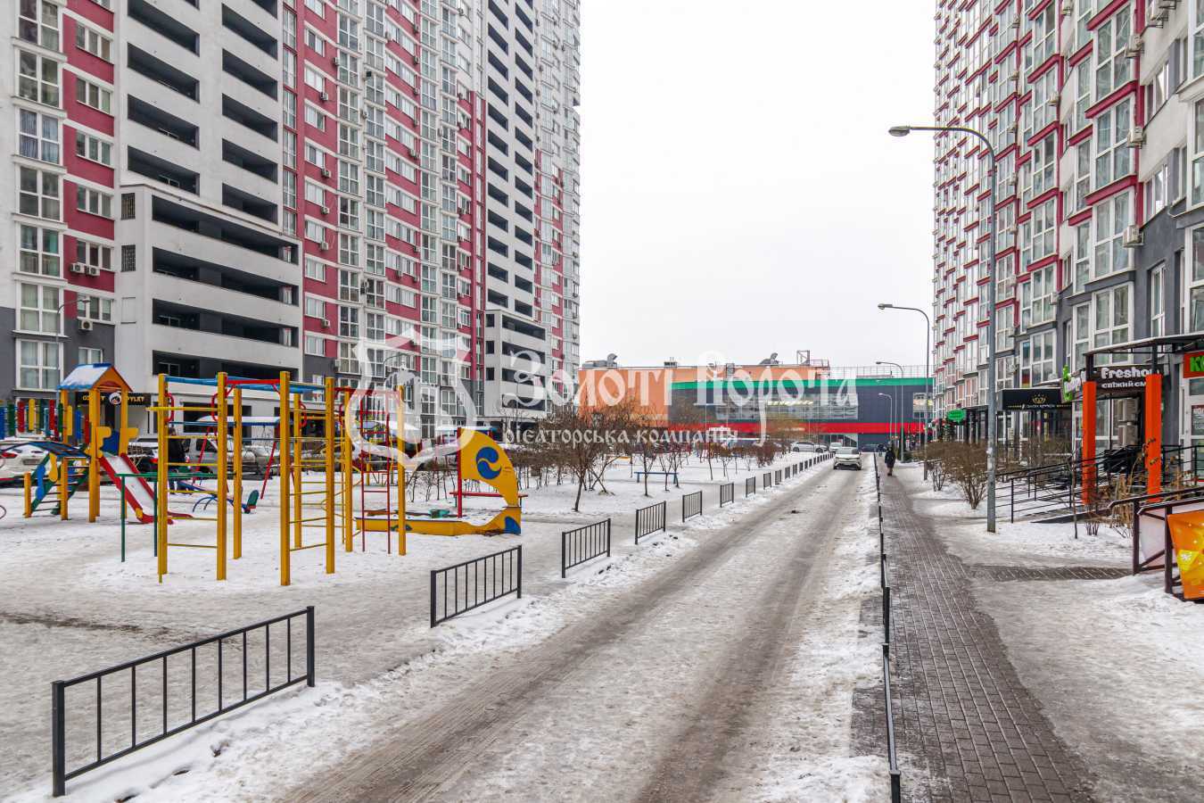 Продажа 2-комнатной квартиры 73 м², Михаила Донца ул., Драгоманова, 2Б