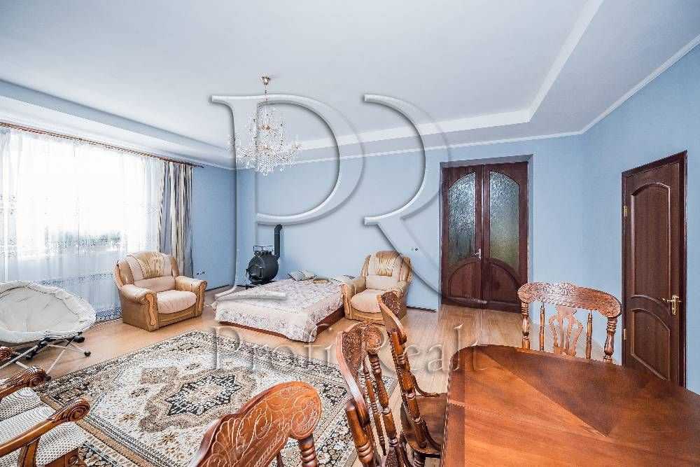 Продажа дома 497 м², Ярослава Мудрого ул.