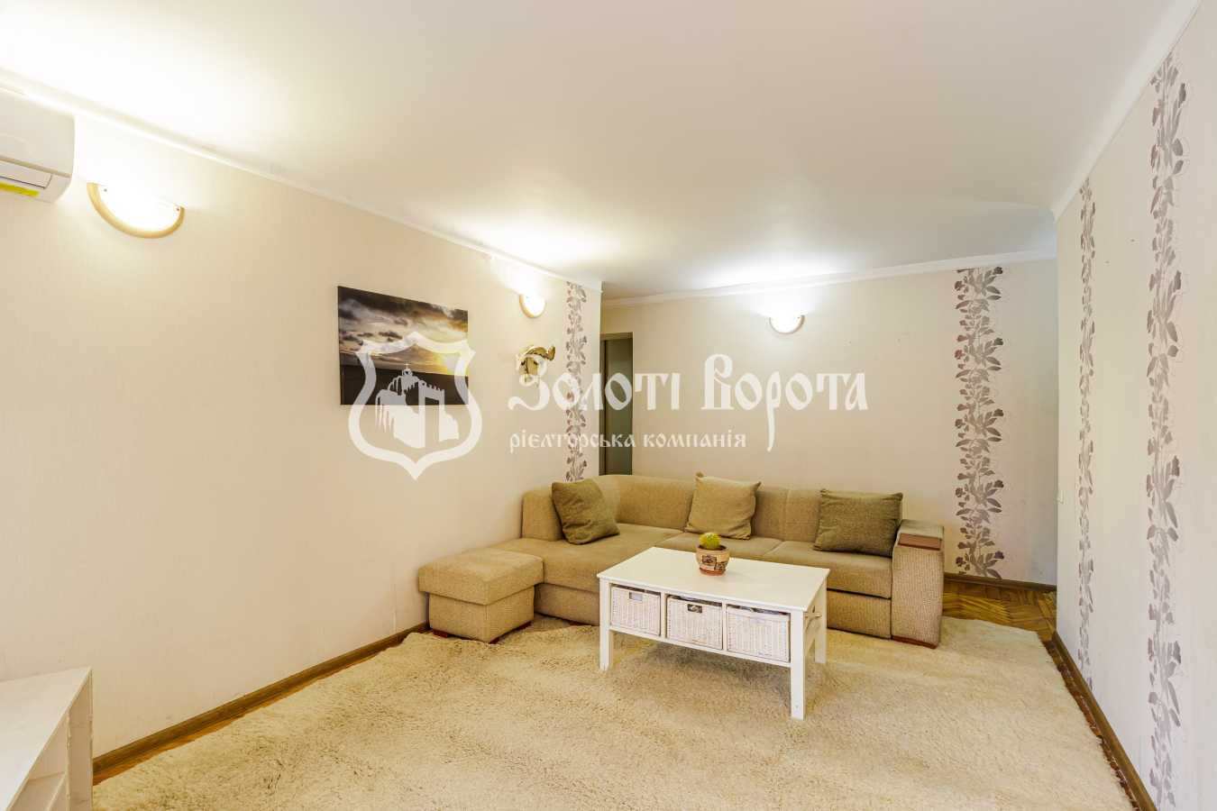 Продаж 3-кімнатної квартири 56.2 м², Верховної Ради бул., 22