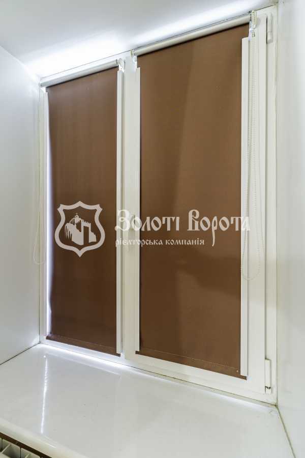 Продаж 3-кімнатної квартири 56.2 м², Верховної Ради бул., 22