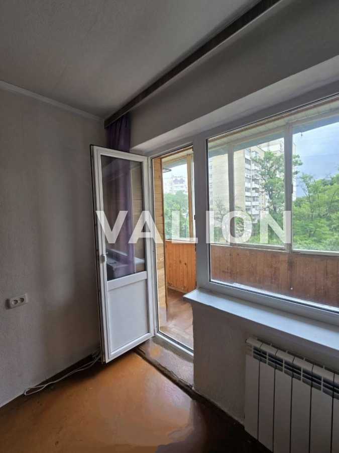 Продаж 1-кімнатної квартири 32.4 м², Горлівська вул., 38/40