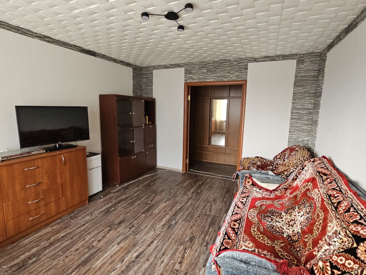Оренда 2-кімнатної квартири 50 м², Миру просп., 89