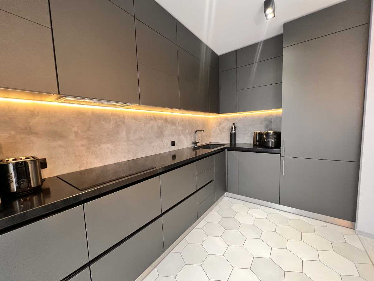 Аренда 3-комнатной квартиры 84 м², Предславинская ул., 53