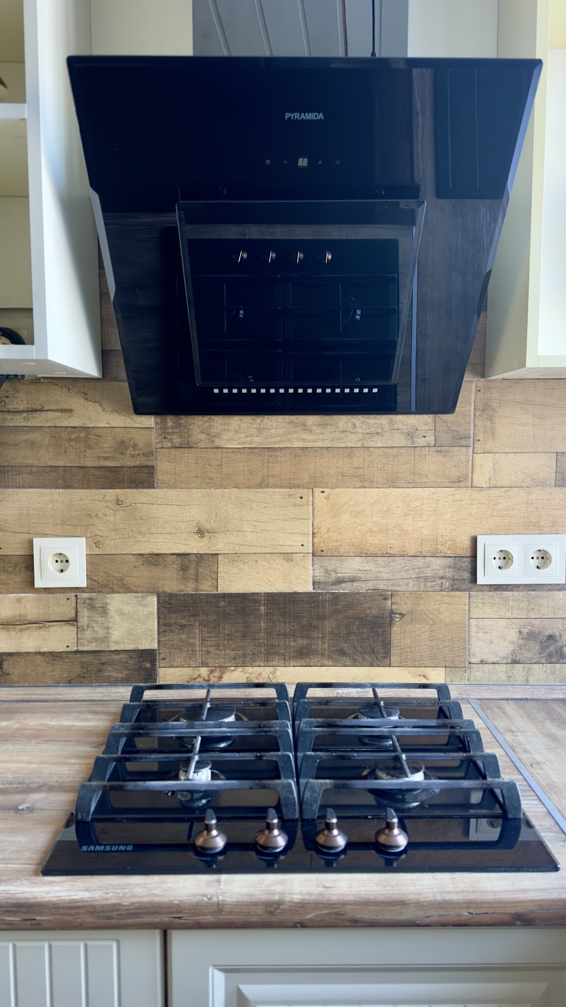 Продажа 2-комнатной квартиры 70 м², Университетская ул., 11В