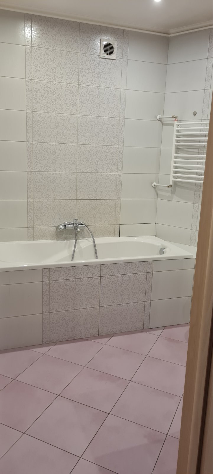 Аренда 3-комнатной квартиры 112 м², Харьковское шоссе, 56