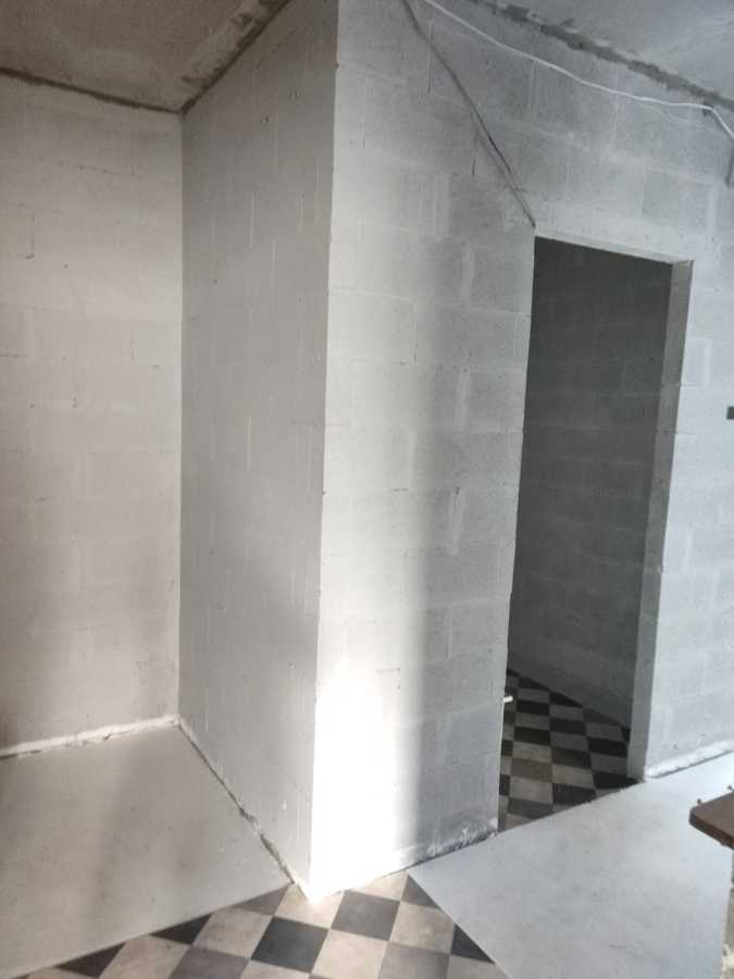 Оренда 3-кімнатної квартири 77 м², Салютна вул., 2