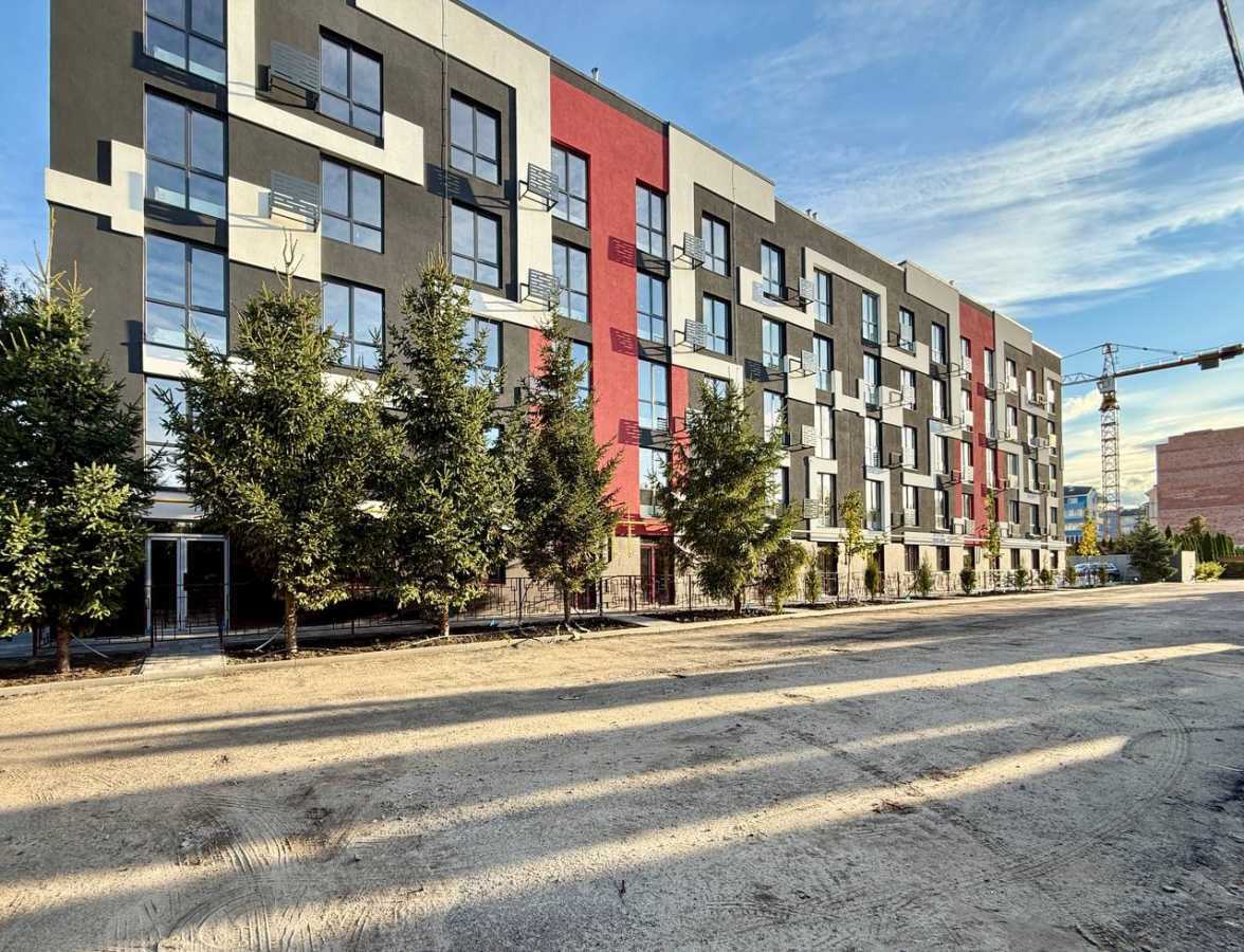 Продаж 1-кімнатної квартири 31 м², Інститутська вул., 1