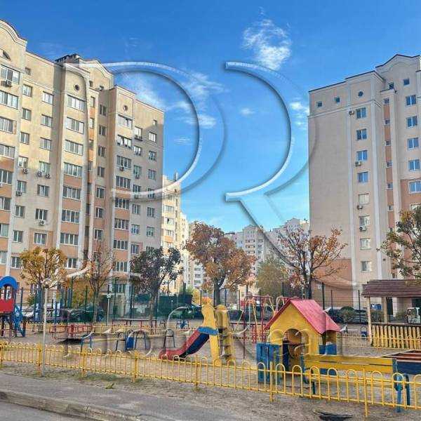 Продажа 1-комнатной квартиры 38 м², Чубинского ул., 4