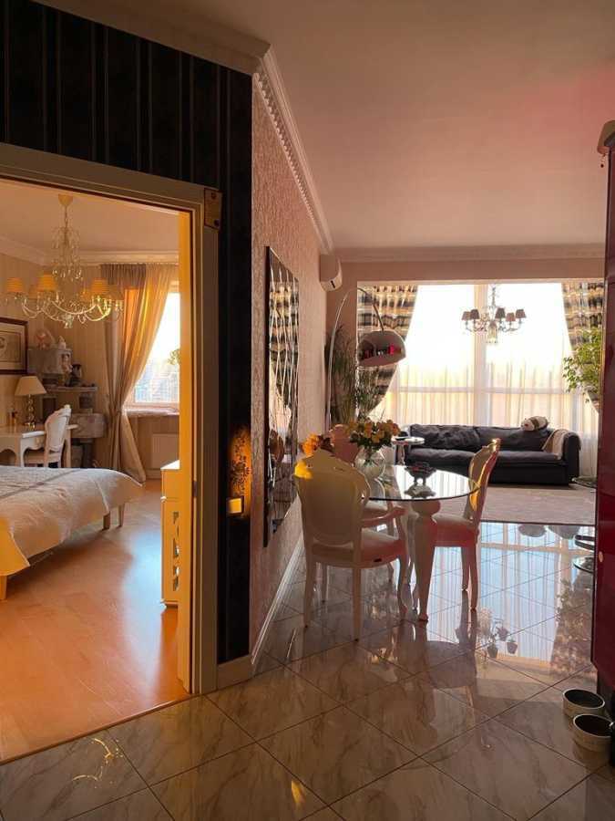 Аренда 2-комнатной квартиры 68 м², Сечевых Стрельцов ул., 52А