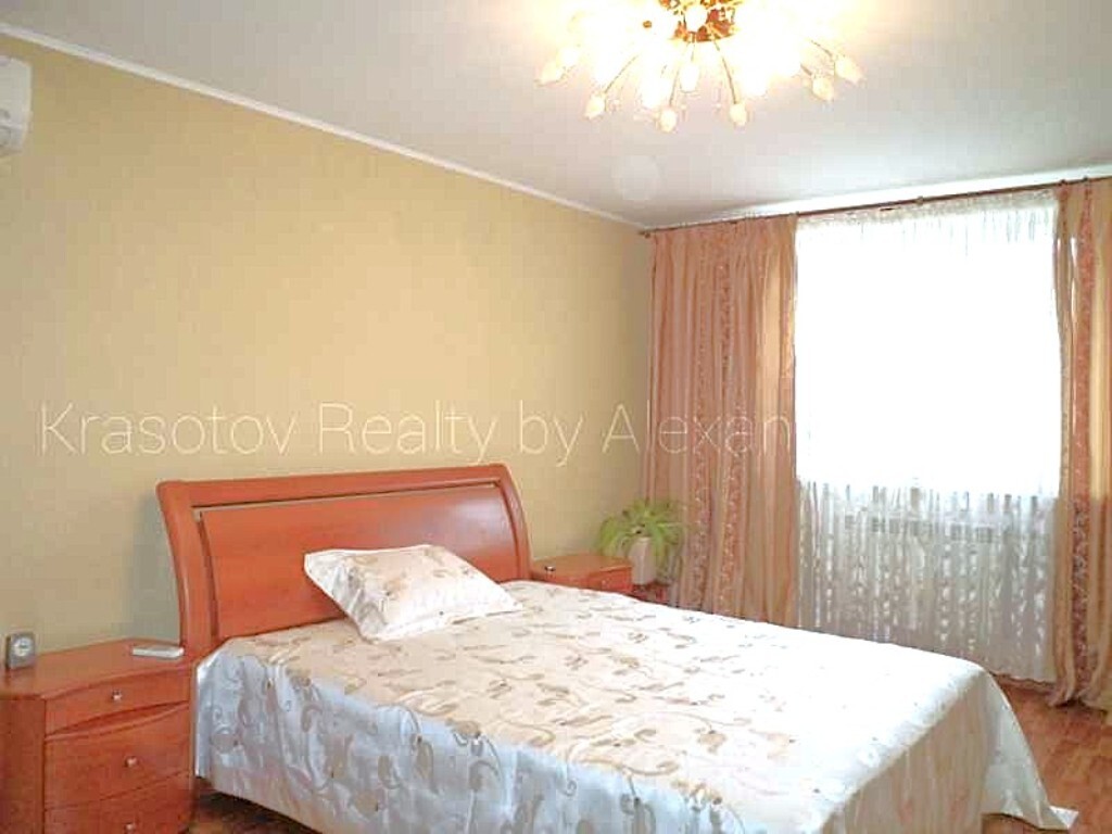 Аренда 3-комнатной квартиры 85 м², Гагарина просп., 16/5