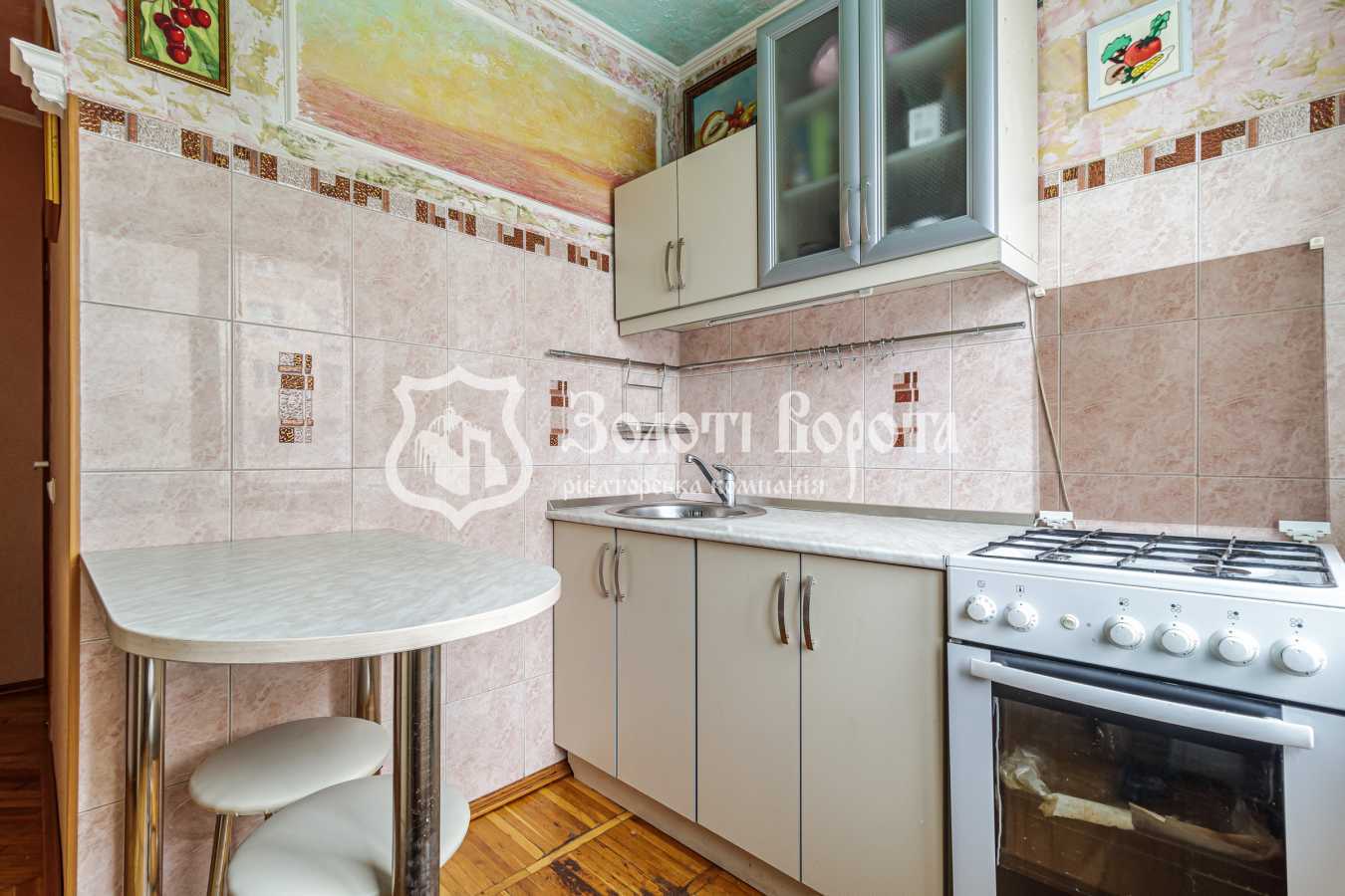 Продаж 2-кімнатної квартири 44.4 м², Краківська вул., 18