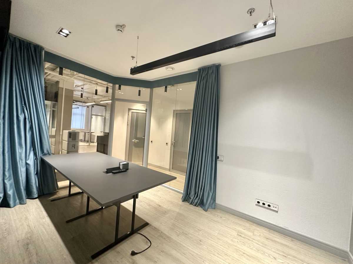 Аренда офиса 152 м², Глубочицкая ул., 32б